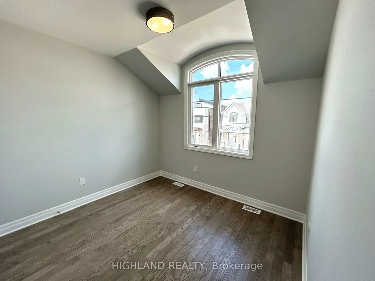 1162, Maverick, 1010 - JM Joshua Meadows, Oakville