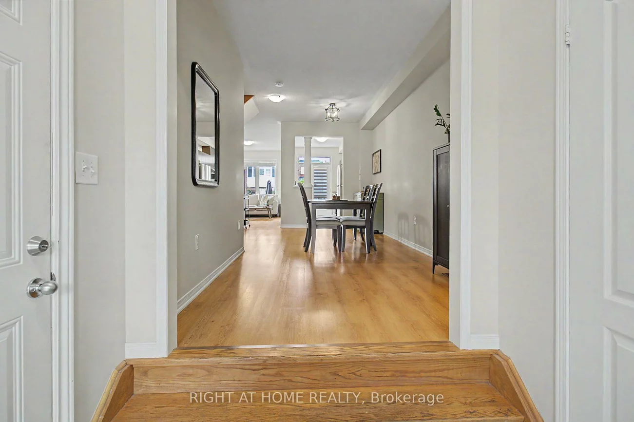 2051, Fiddlers, 1019 - WM Westmount, Oakville