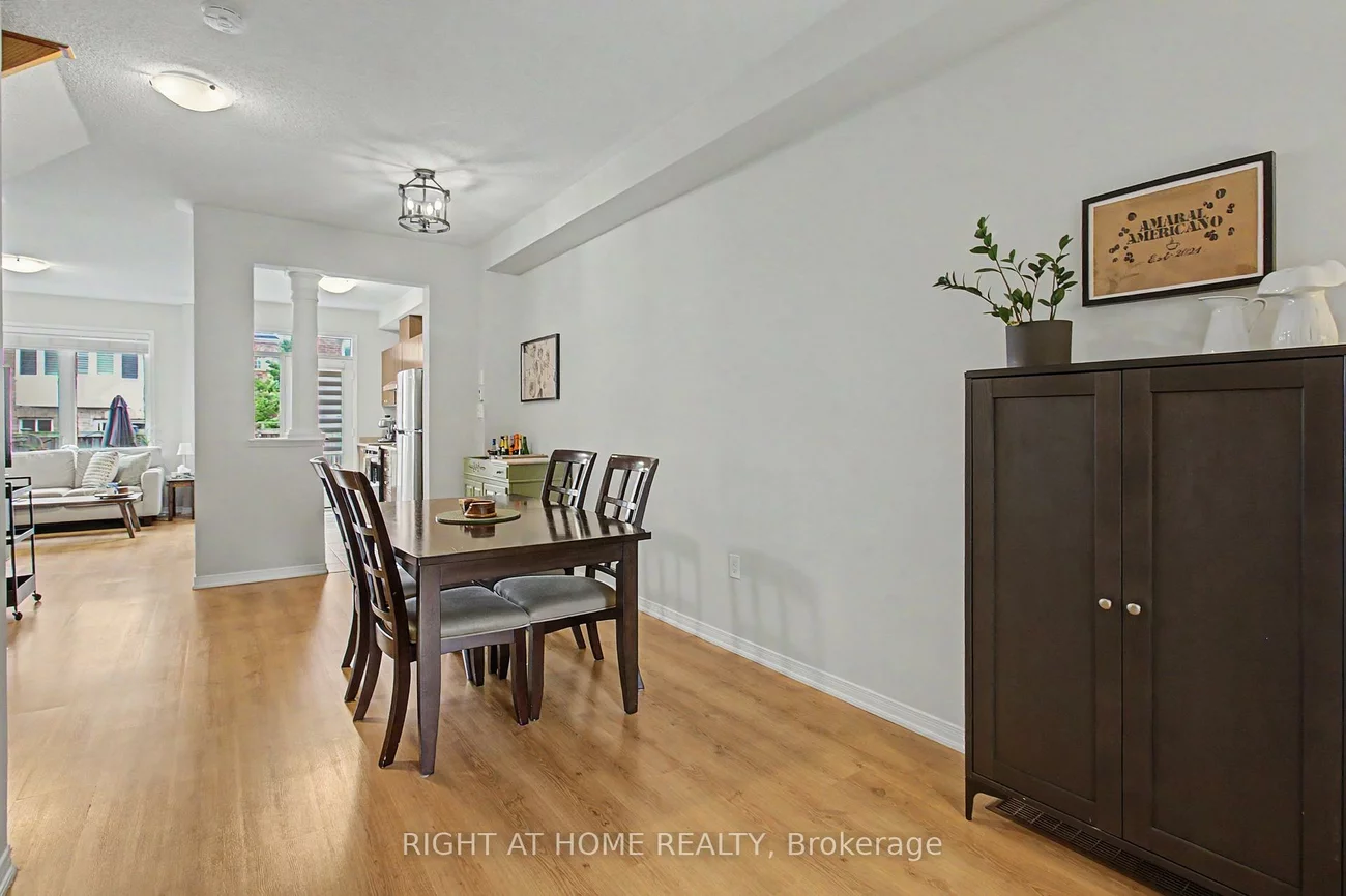 2051, Fiddlers, 1019 - WM Westmount, Oakville