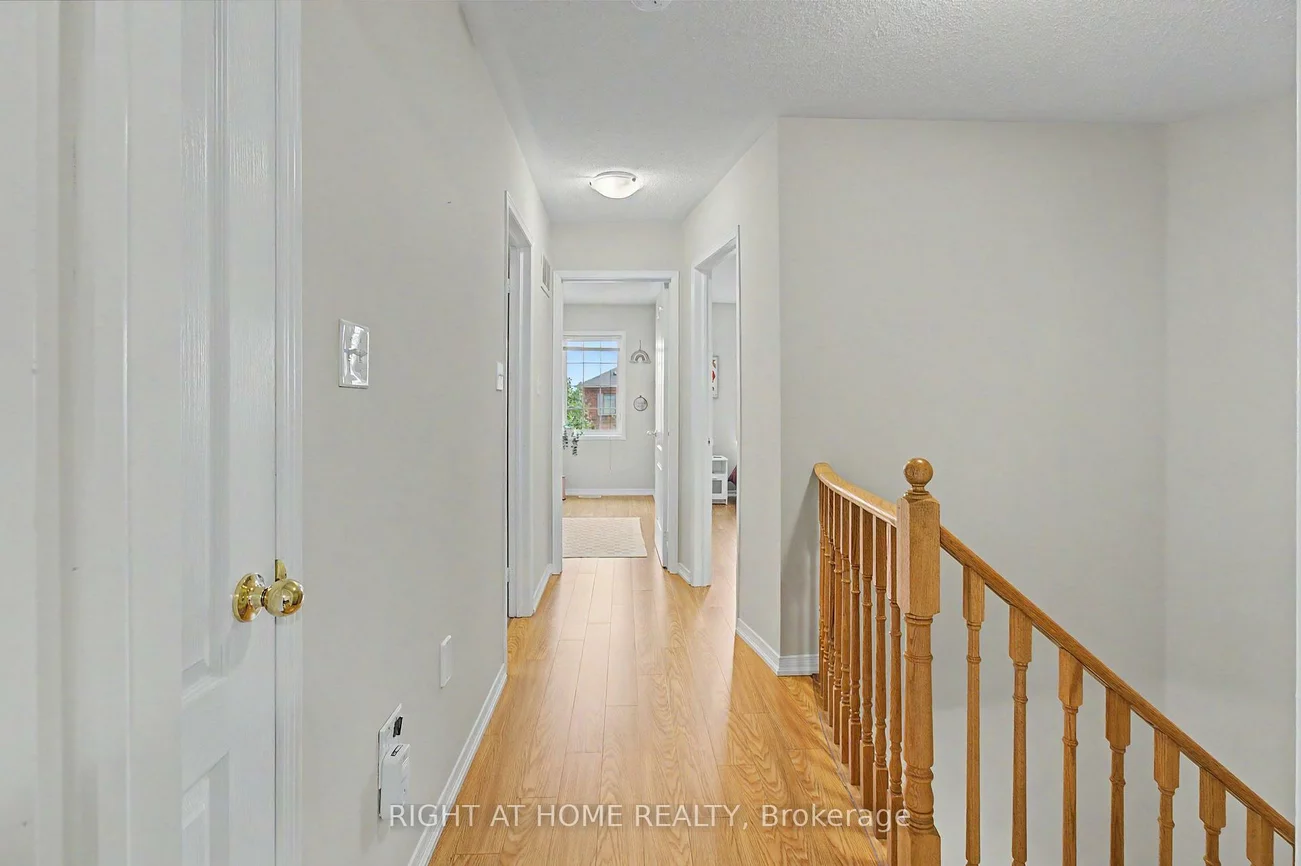 2051, Fiddlers, 1019 - WM Westmount, Oakville