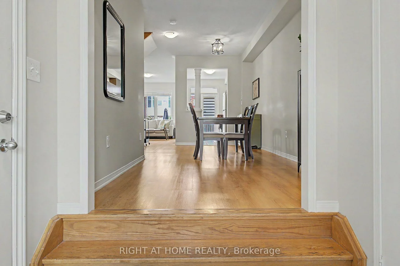 2051, Fiddlers, 1019 - WM Westmount, Oakville