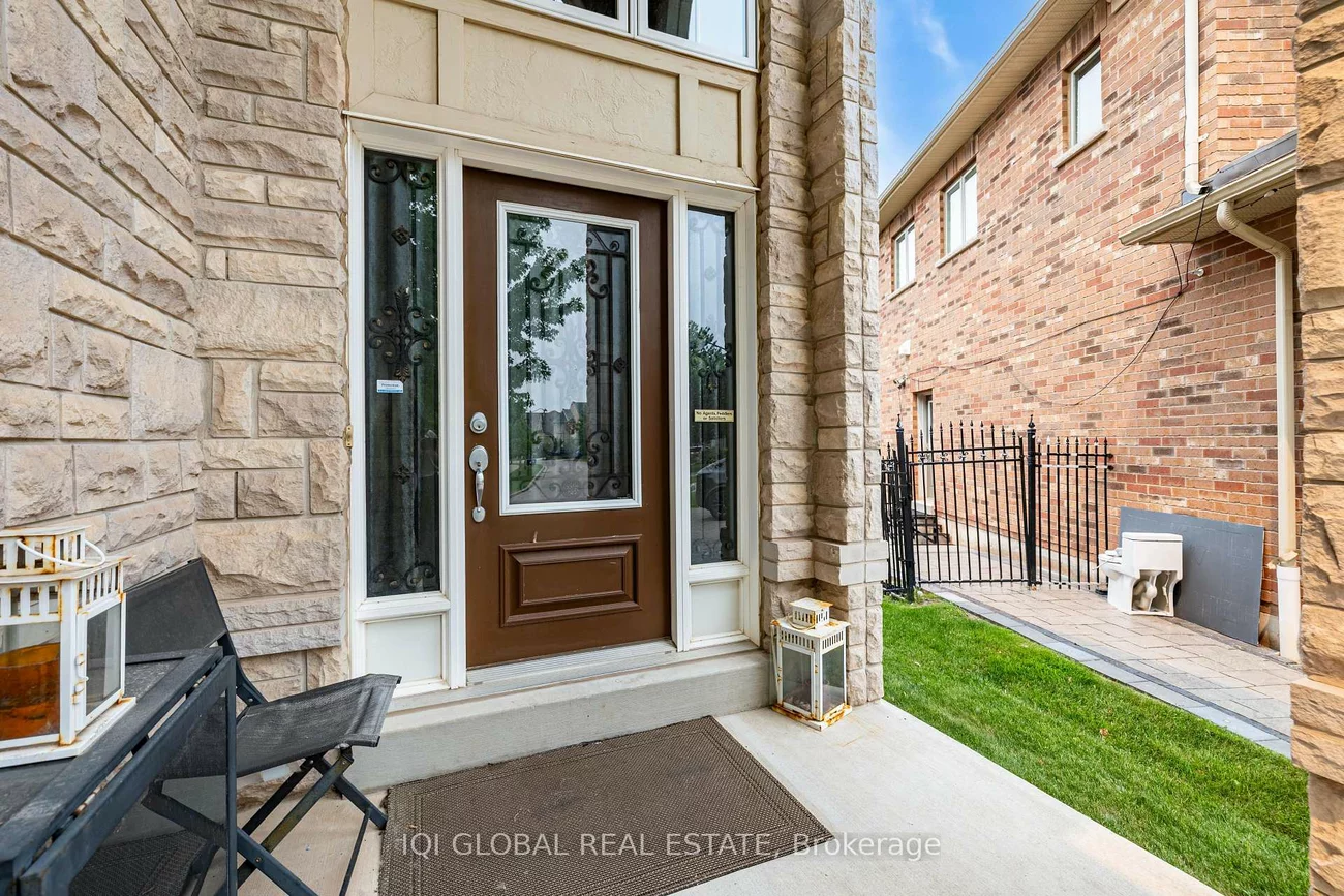 2395, Lyndhurst, 1009 - JC Joshua Creek, Oakville