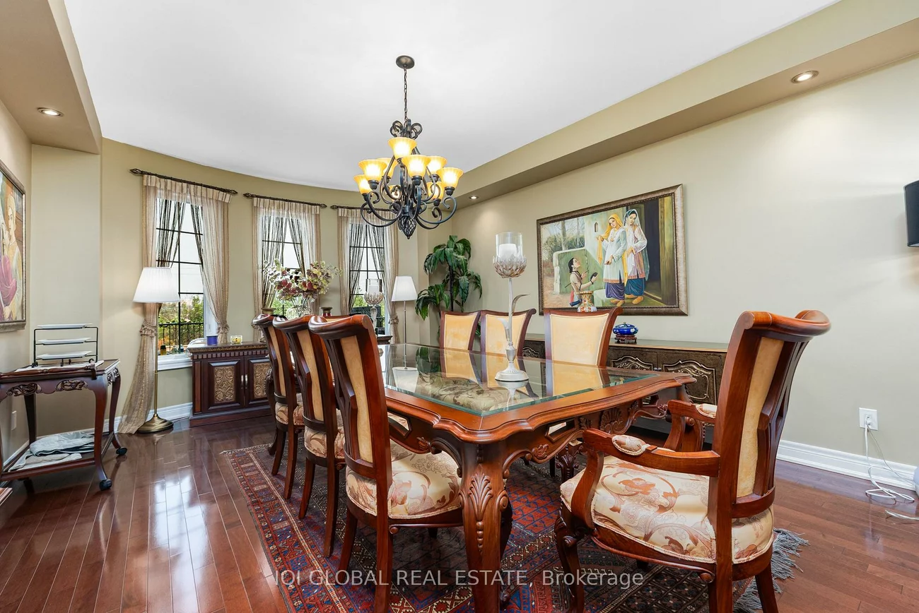 2395, Lyndhurst, 1009 - JC Joshua Creek, Oakville