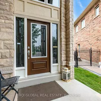 2395, Lyndhurst, 1009 - JC Joshua Creek, Oakville