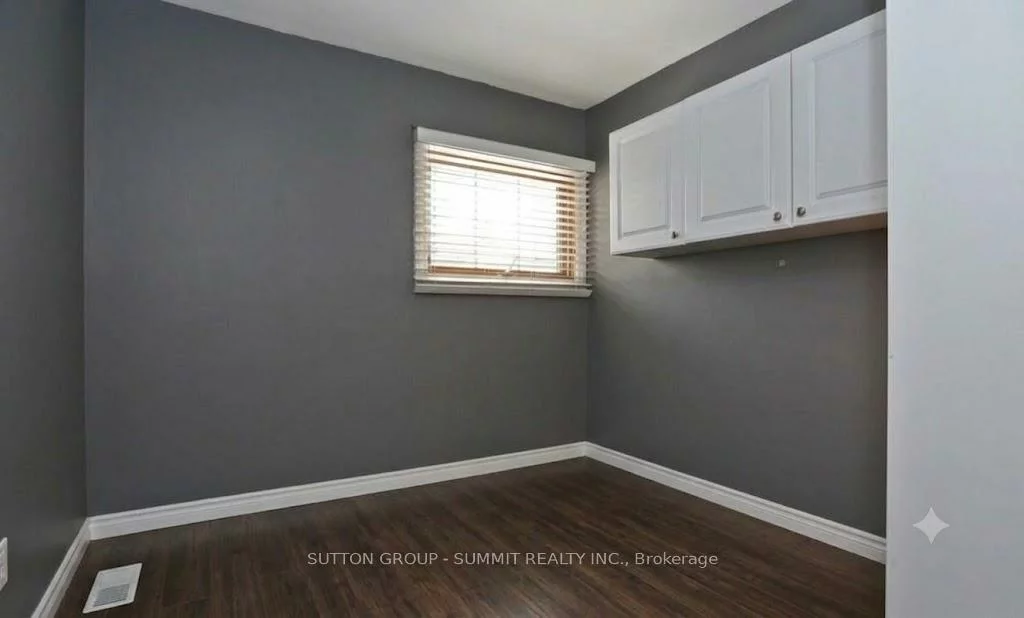 1065, Bomorda, 1003 - CP College Park, Oakville