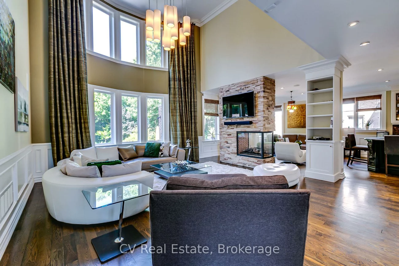 468, Chartwell, 1013 - OO Old Oakville, Oakville