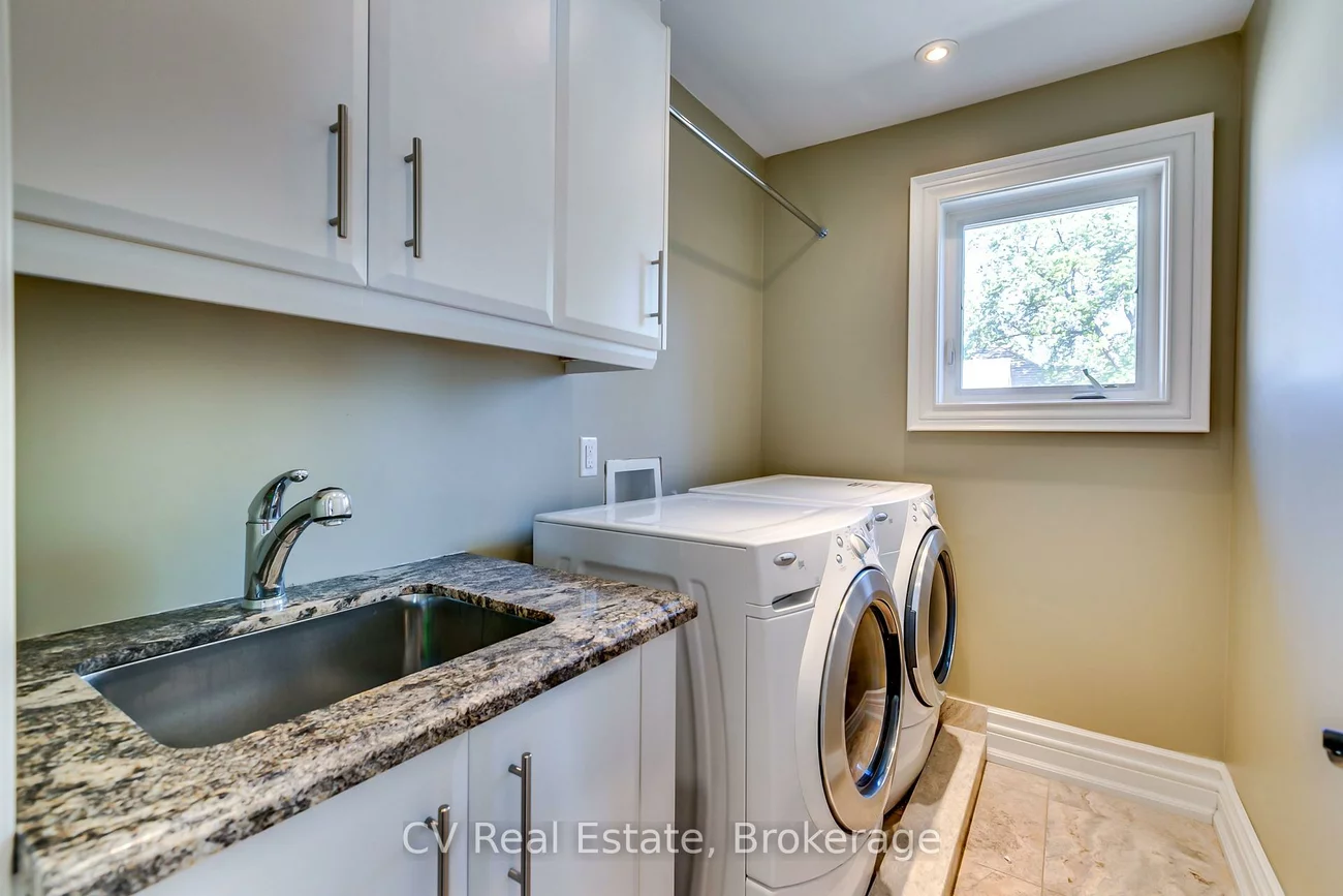 468, Chartwell, 1013 - OO Old Oakville, Oakville