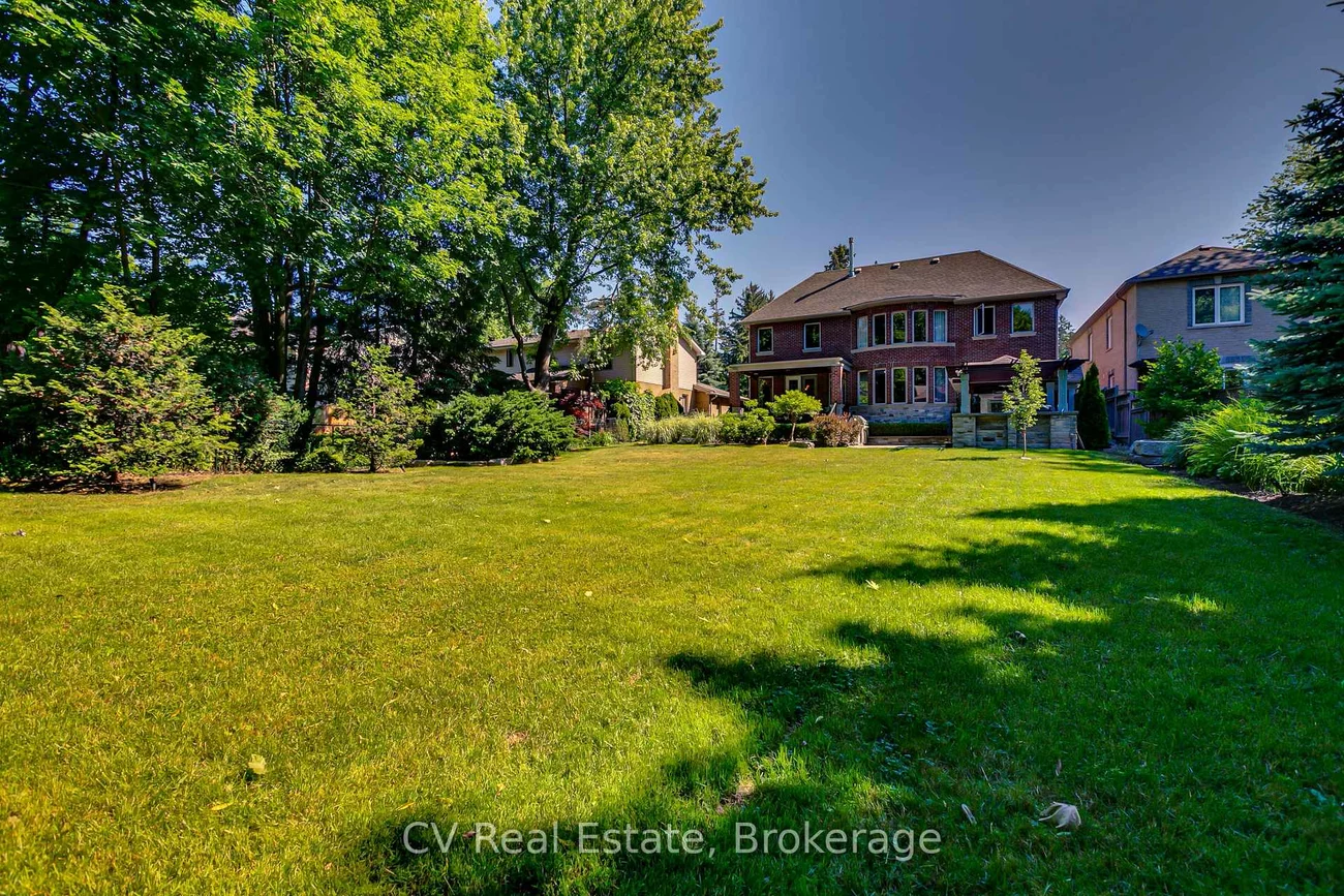 468, Chartwell, 1013 - OO Old Oakville, Oakville