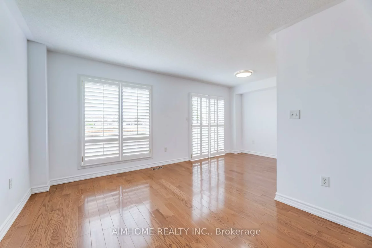 340, Kittridge, 1018 - WC Wedgewood Creek, Oakville