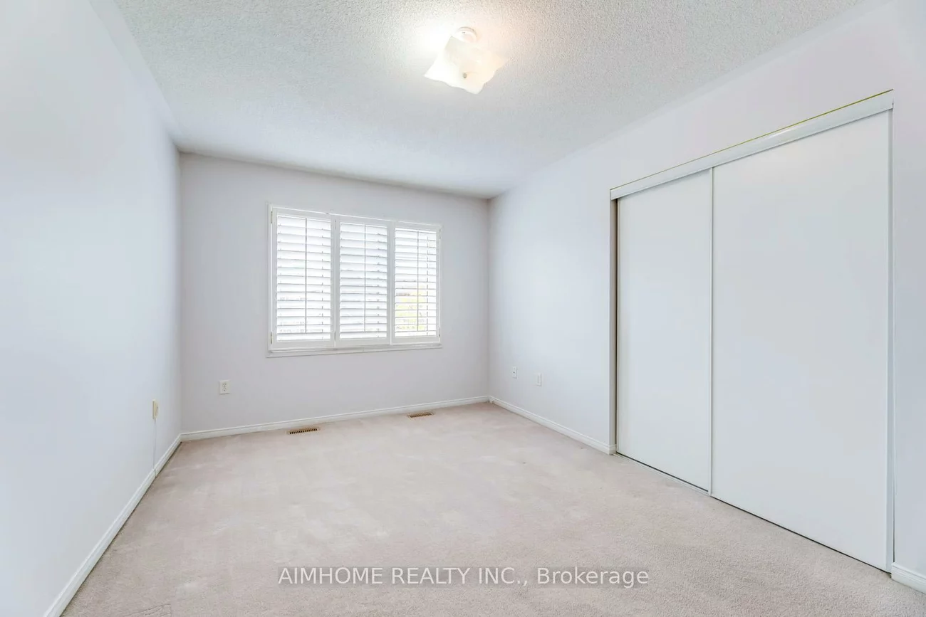 340, Kittridge, 1018 - WC Wedgewood Creek, Oakville