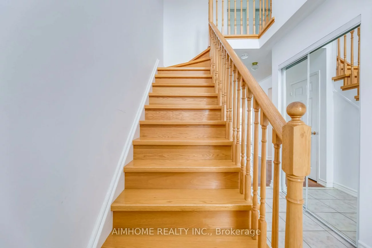 340, Kittridge, 1018 - WC Wedgewood Creek, Oakville
