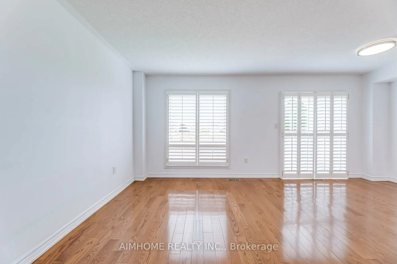 340, Kittridge, 1018 - WC Wedgewood Creek, Oakville