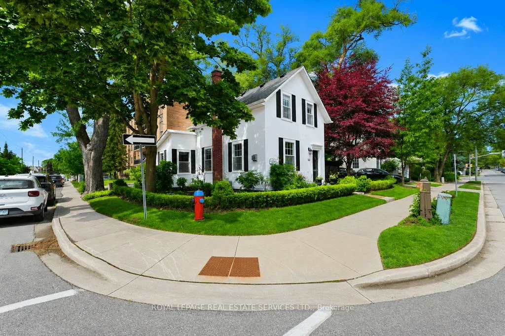124, Chisholm, 1002 - CO Central, Oakville