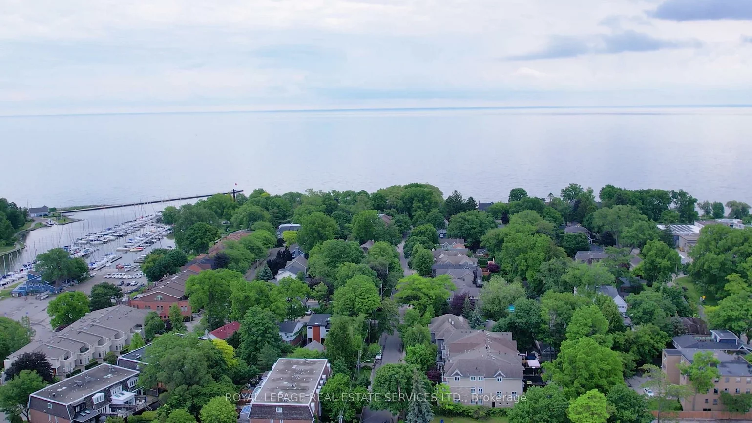 124, Chisholm, 1002 - CO Central, Oakville