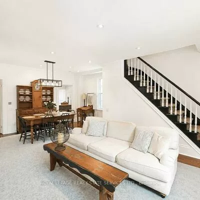124, Chisholm, 1002 - CO Central, Oakville