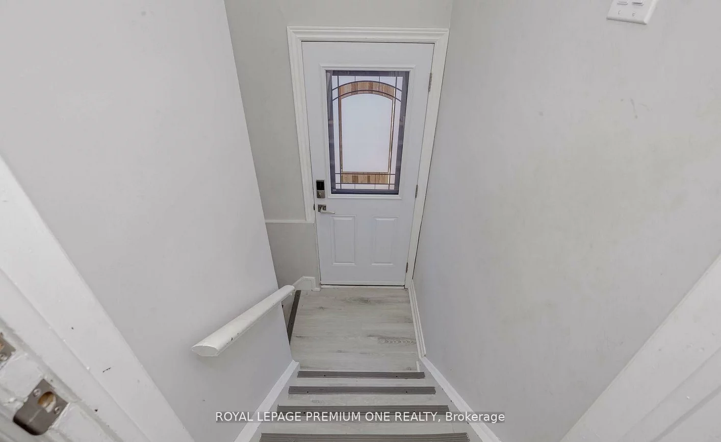 2085, Bridge, 1020 - WO West, Oakville