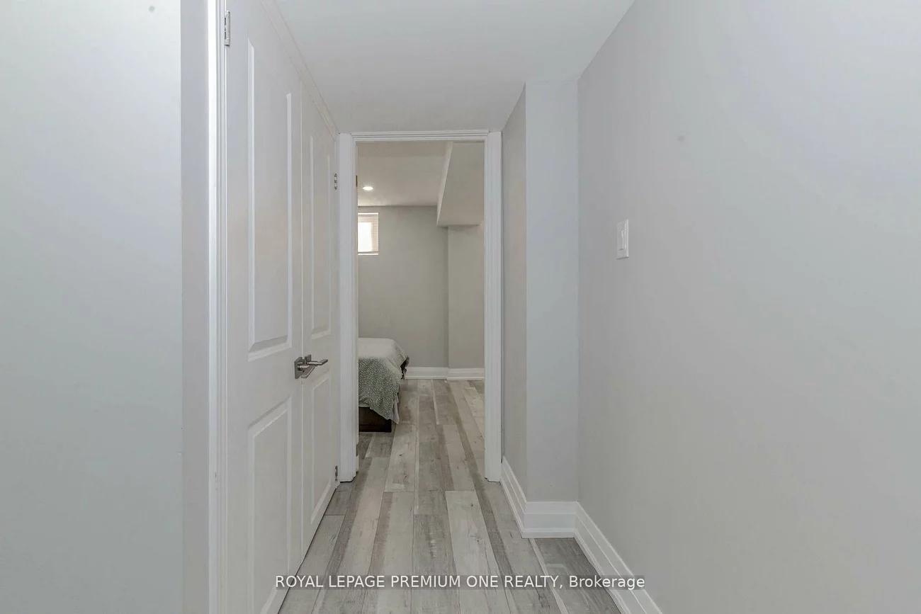 2085, Bridge, 1020 - WO West, Oakville