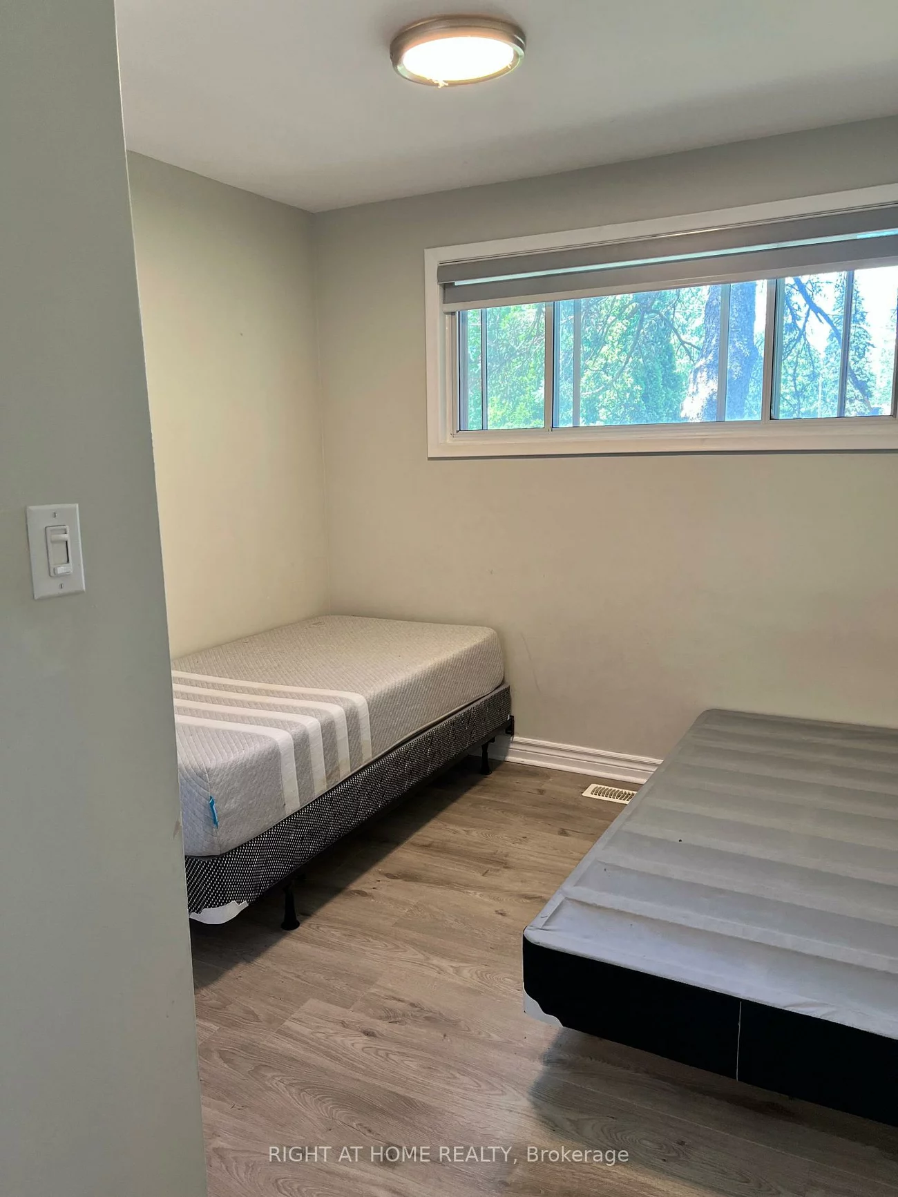 508, Stafford, 1020 - WO West, Oakville