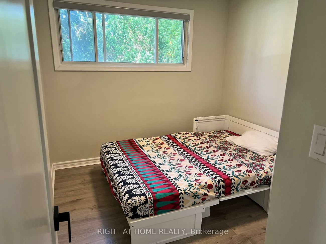 508, Stafford, 1020 - WO West, Oakville