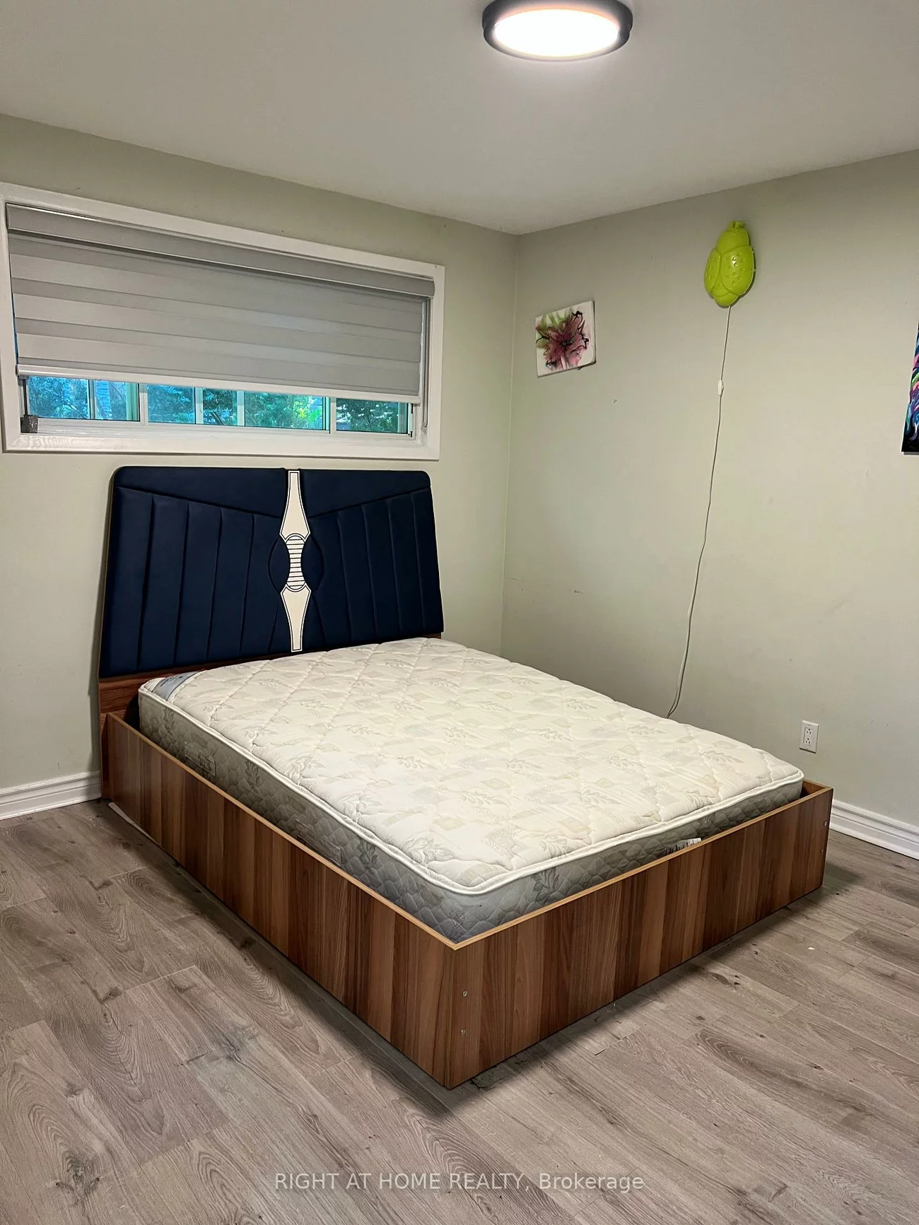 508, Stafford, 1020 - WO West, Oakville