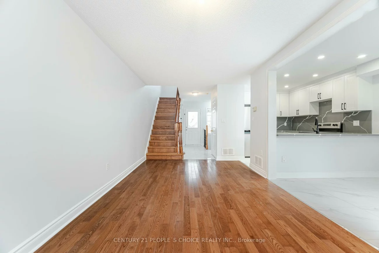 2340, Newcastle, 1022 - WT West Oak Trails, Oakville