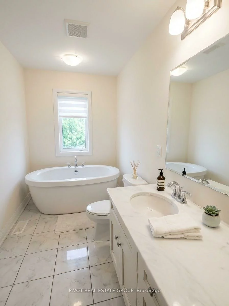 3348, Erasmum, 1008 - GO Glenorchy, Oakville