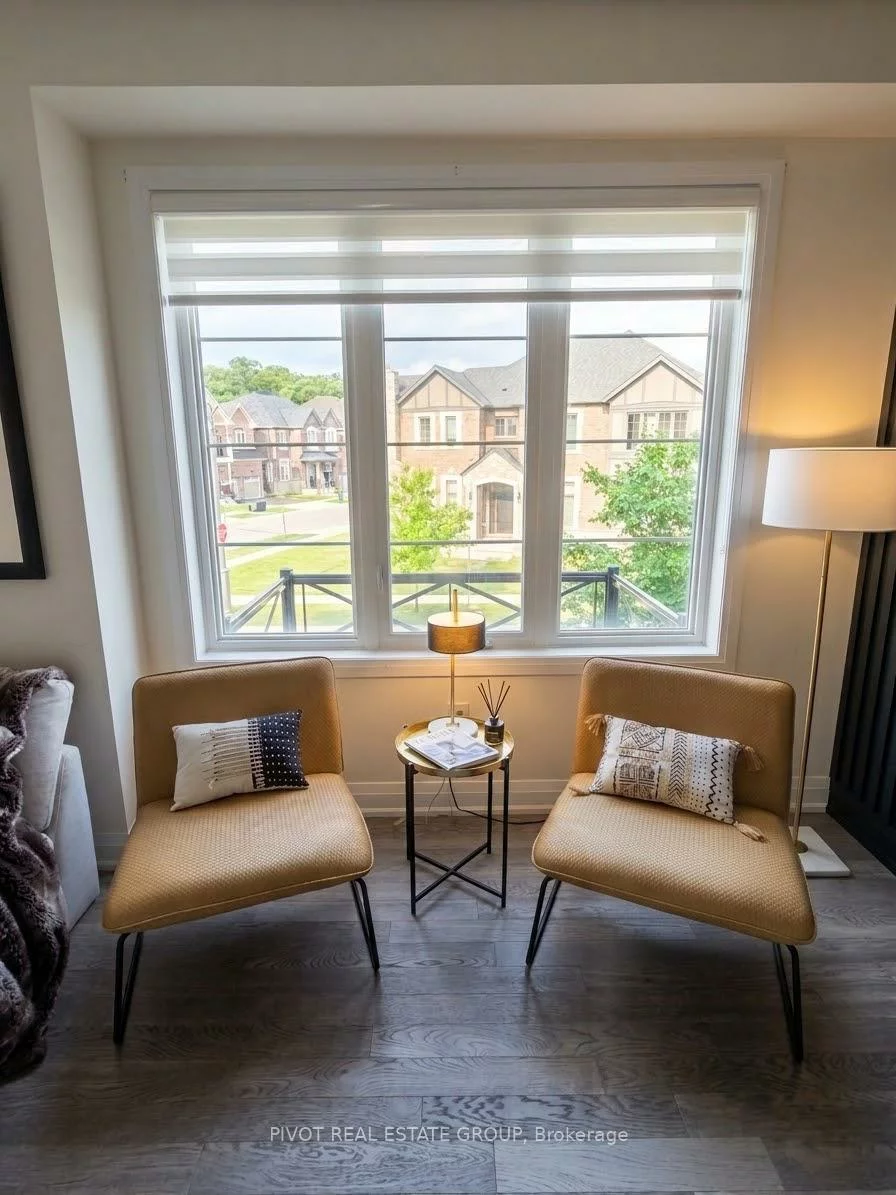 3348, Erasmum, 1008 - GO Glenorchy, Oakville