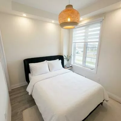 3348, Erasmum, 1008 - GO Glenorchy, Oakville