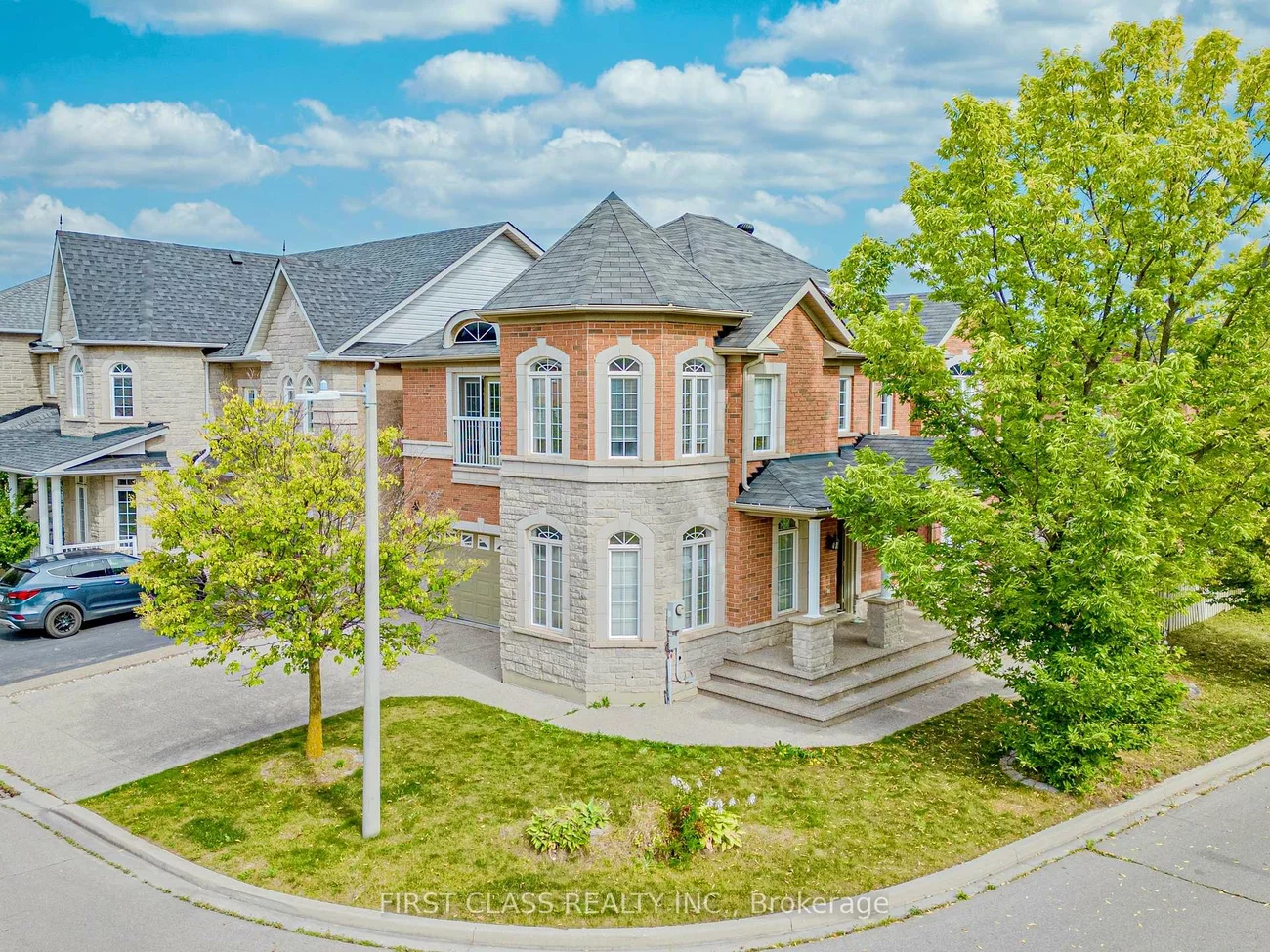 2507, Nichols, 1018 - WC Wedgewood Creek, Oakville