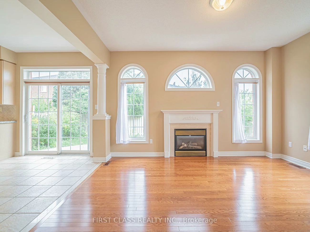 2507, Nichols, 1018 - WC Wedgewood Creek, Oakville