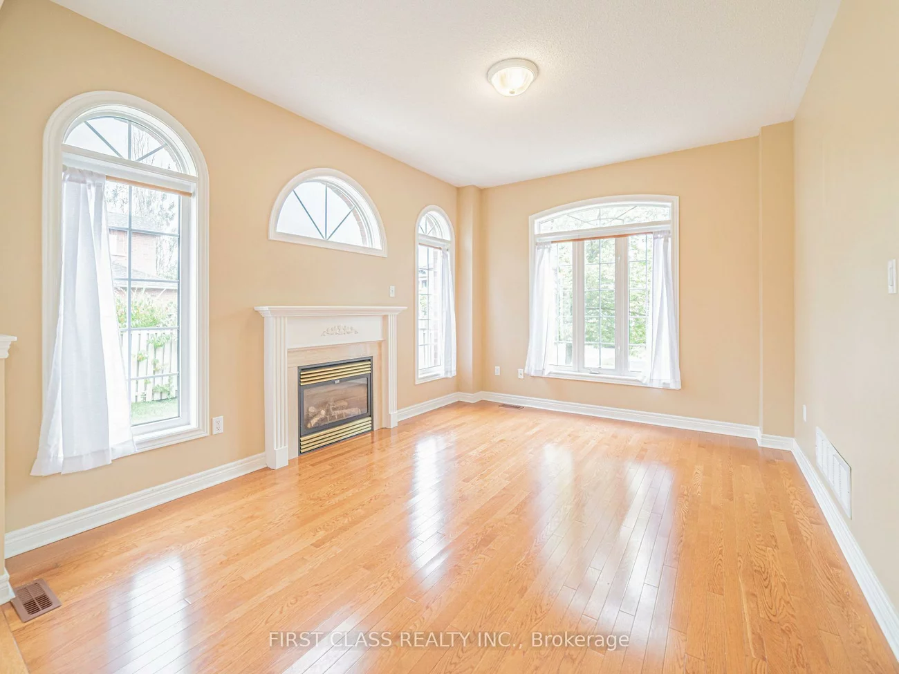 2507, Nichols, 1018 - WC Wedgewood Creek, Oakville