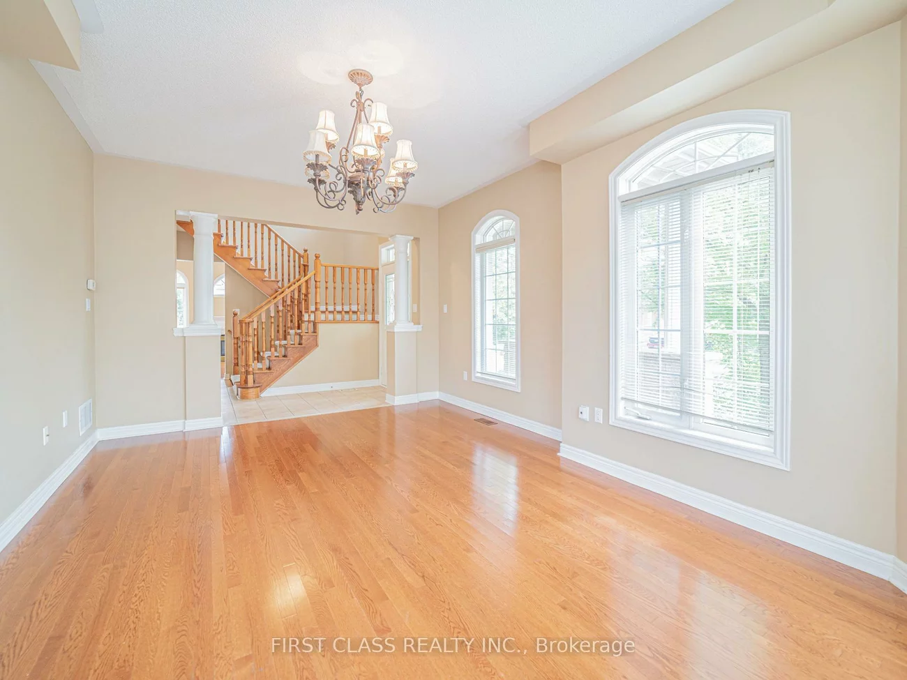 2507, Nichols, 1018 - WC Wedgewood Creek, Oakville