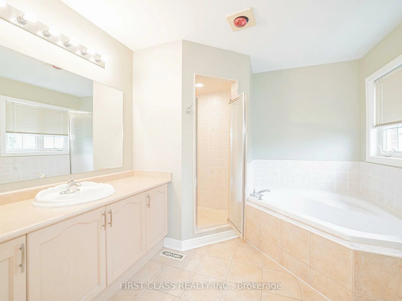 2507, Nichols, 1018 - WC Wedgewood Creek, Oakville