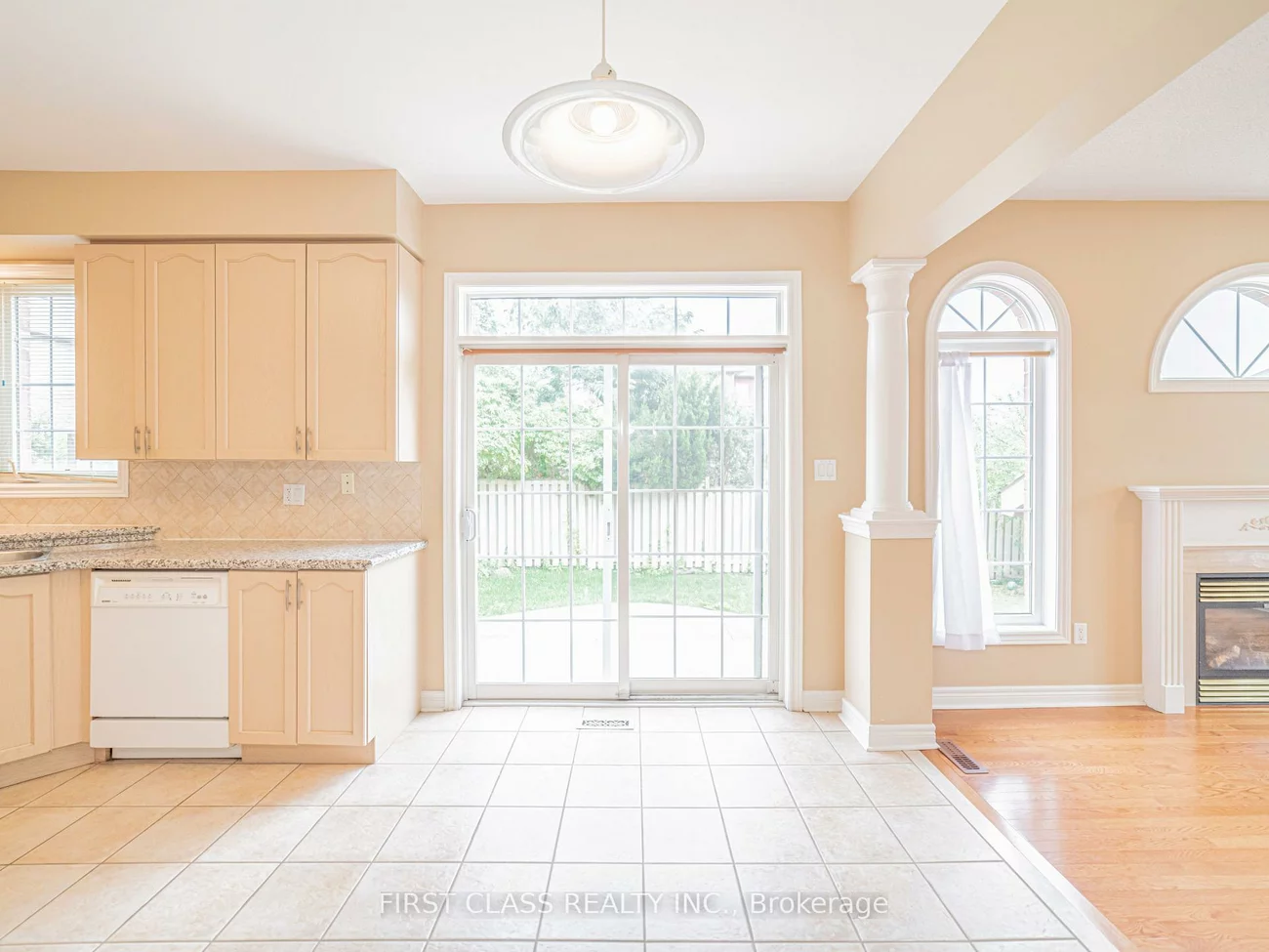 2507, Nichols, 1018 - WC Wedgewood Creek, Oakville
