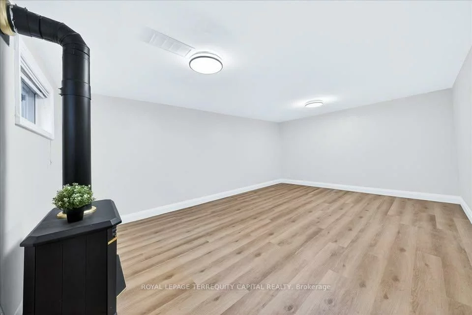 65, Glenmanor, 1002 - CO Central, Oakville