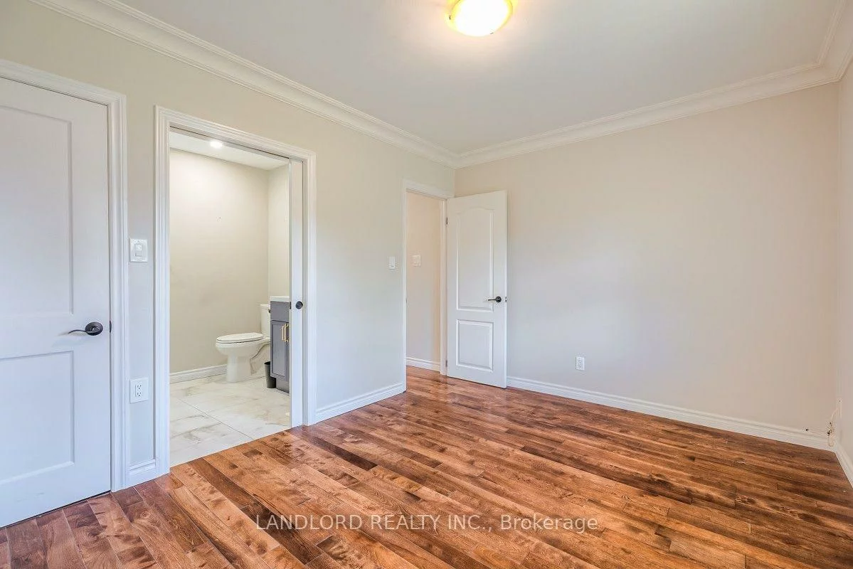 257, Wales, 1001 - BR Bronte, Oakville