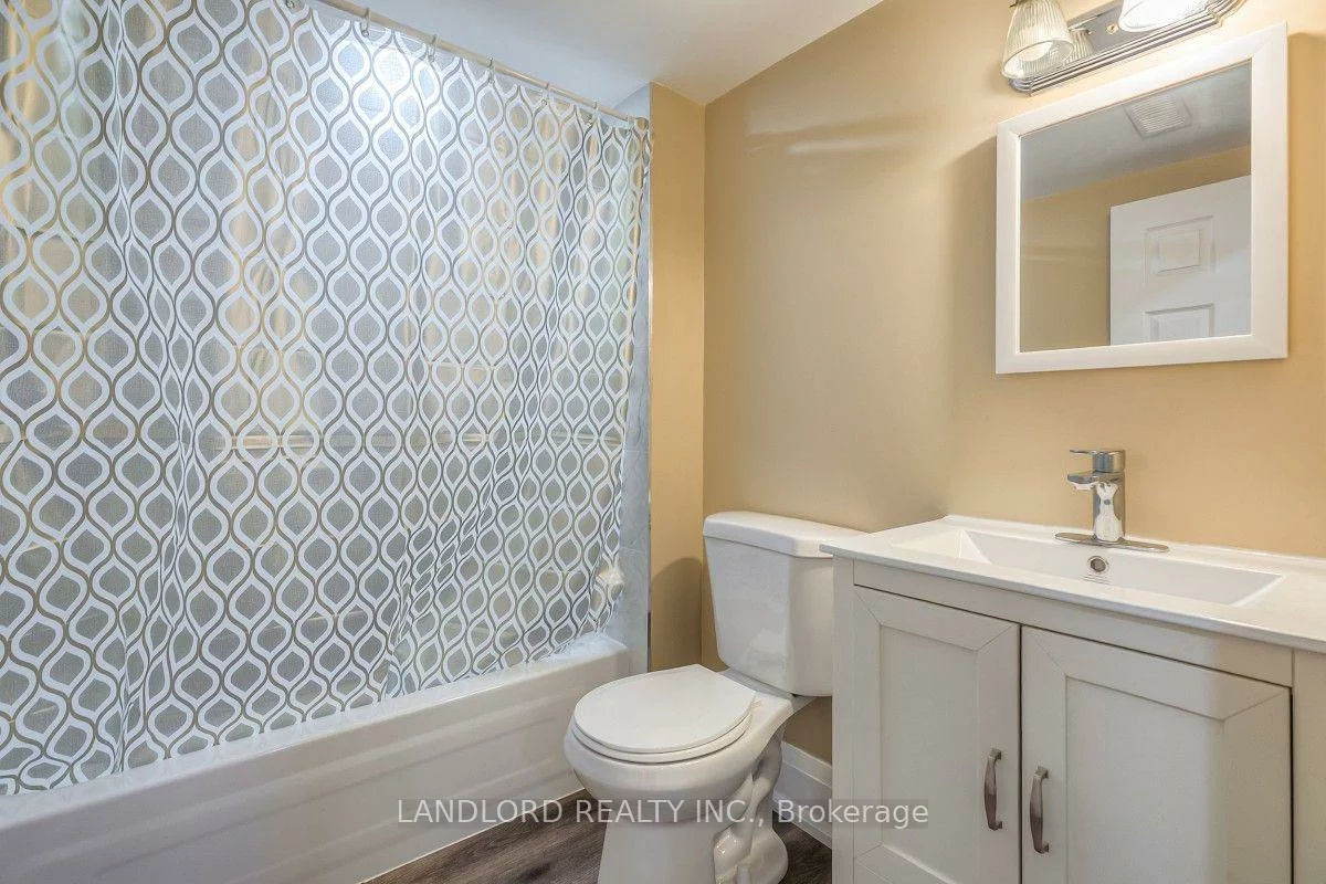 257, Wales, 1001 - BR Bronte, Oakville