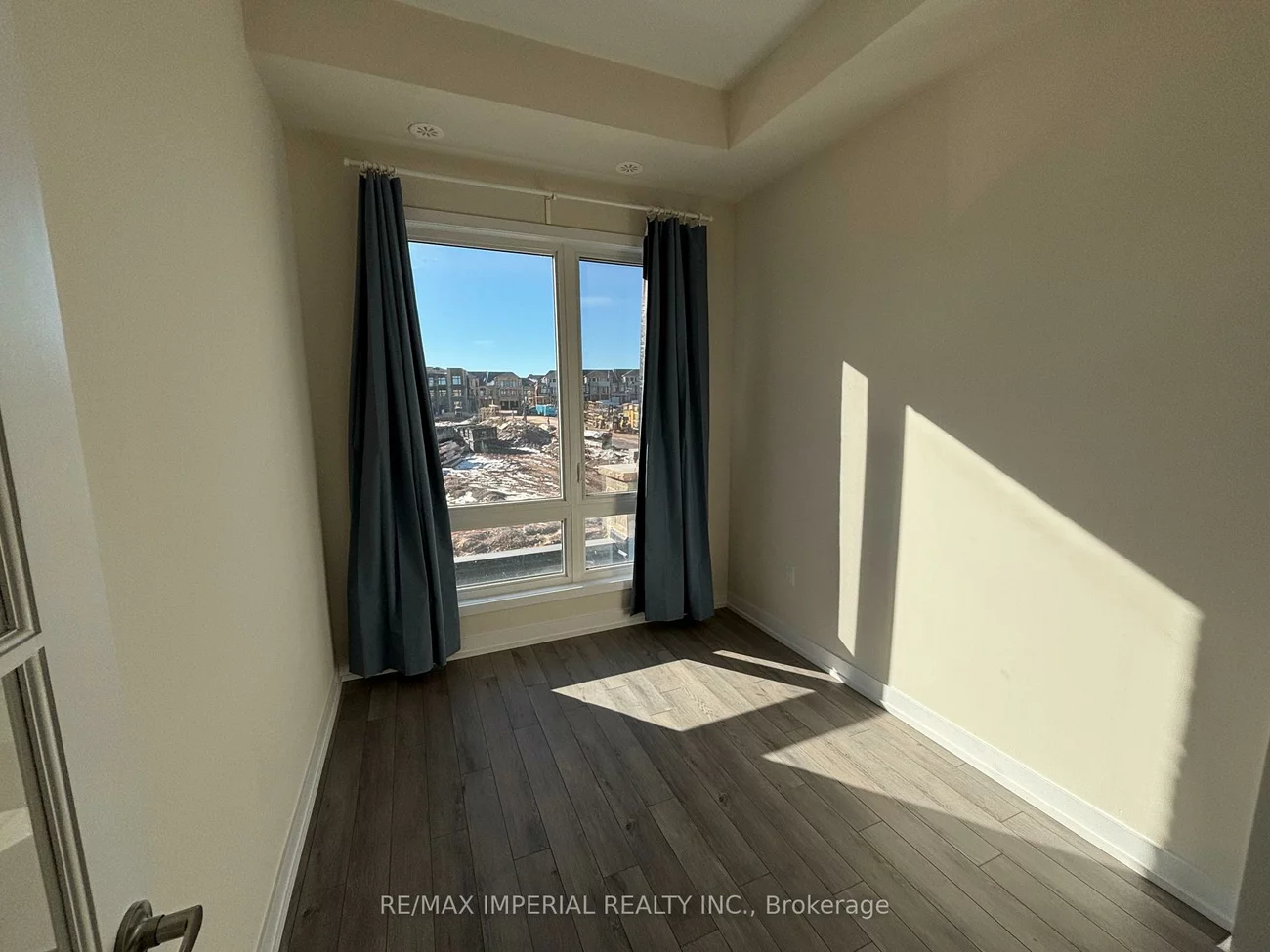 3085, Welsman, 1010 - JM Joshua Meadows, Oakville