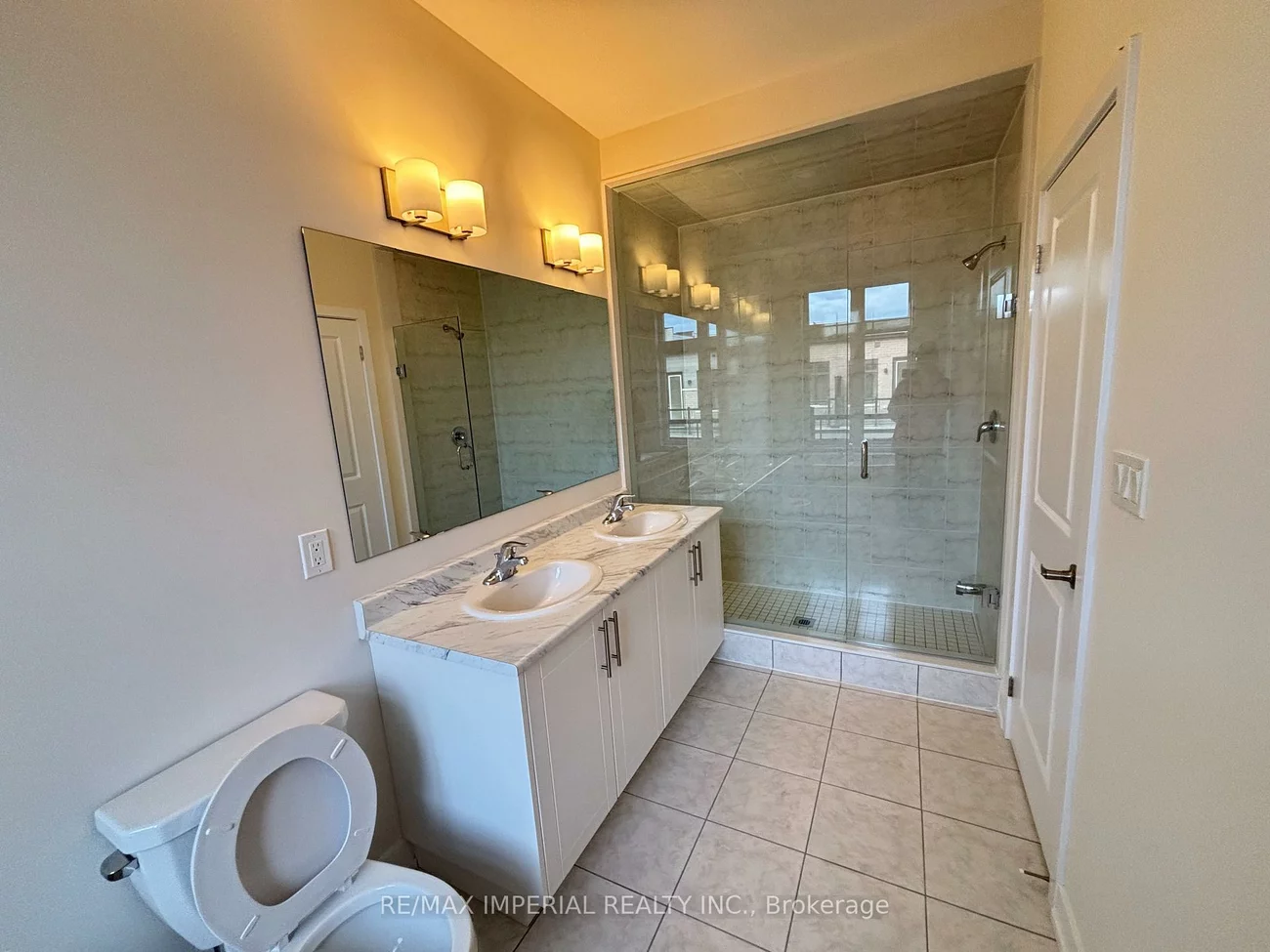 3085, Welsman, 1010 - JM Joshua Meadows, Oakville
