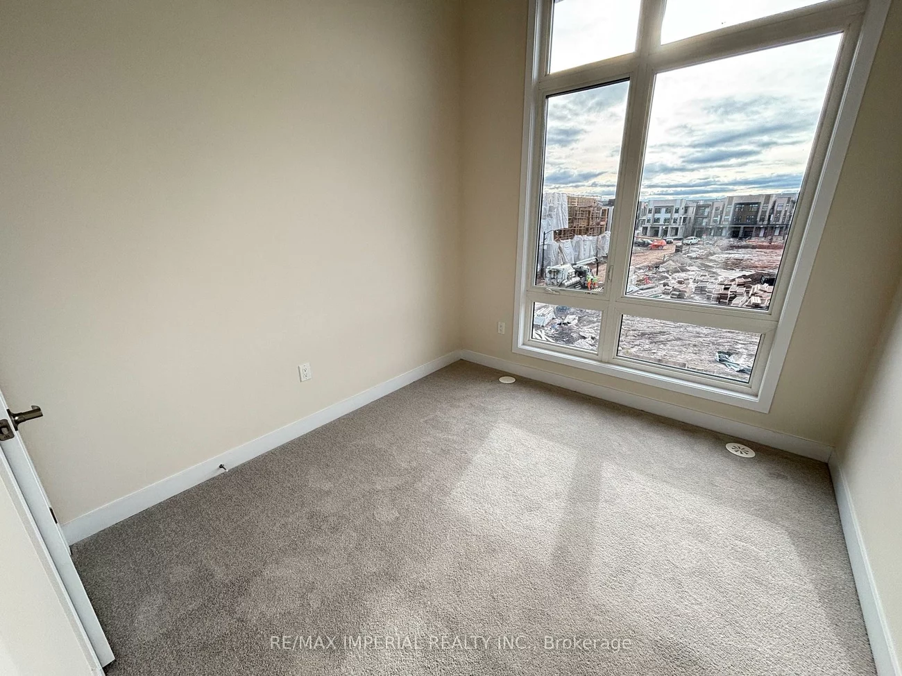 3085, Welsman, 1010 - JM Joshua Meadows, Oakville