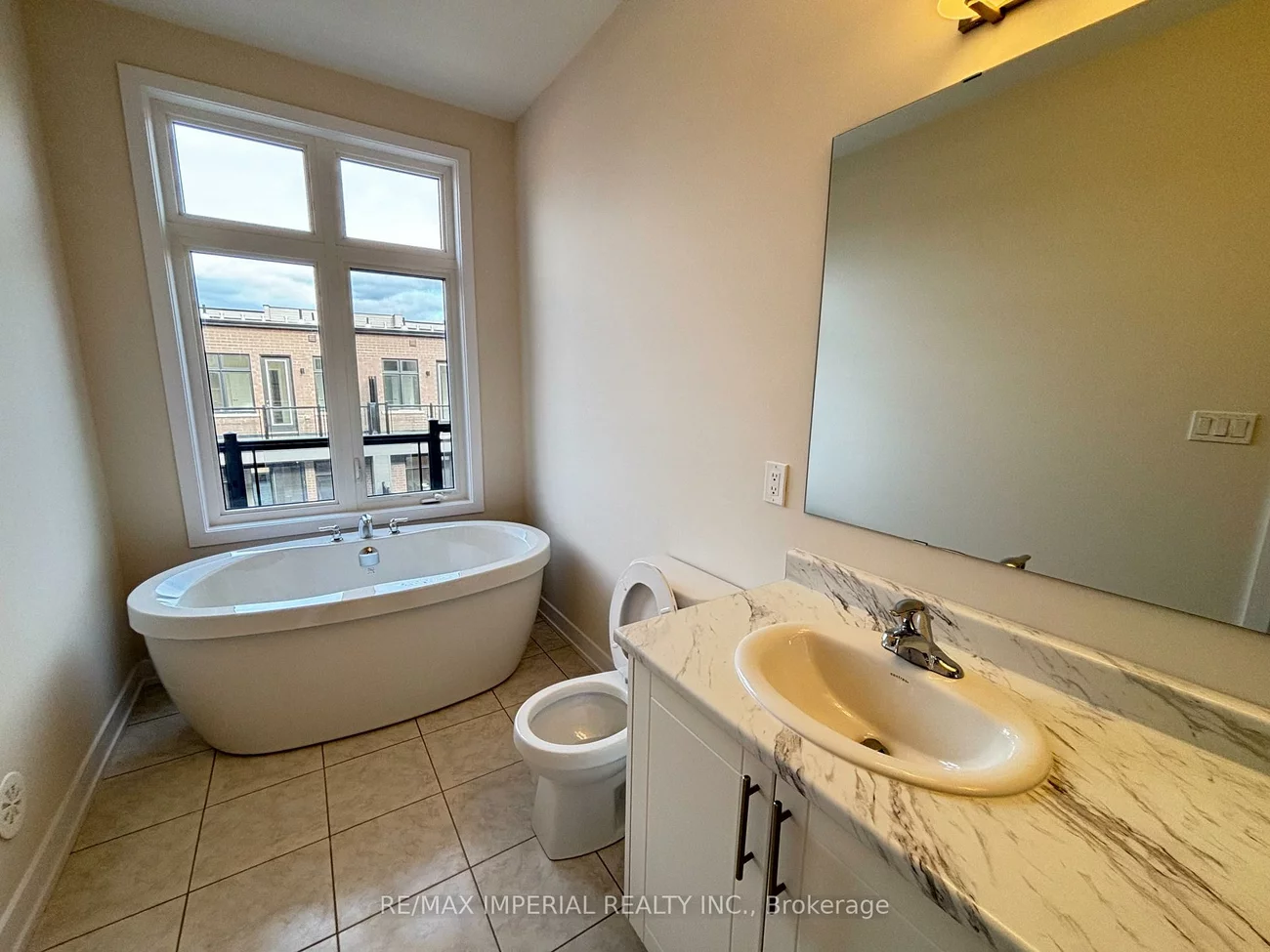 3085, Welsman, 1010 - JM Joshua Meadows, Oakville