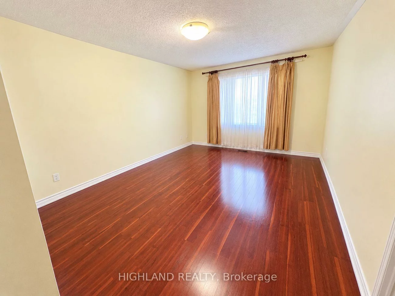 1132, Glen Valley, 1022 - WT West Oak Trails, Oakville