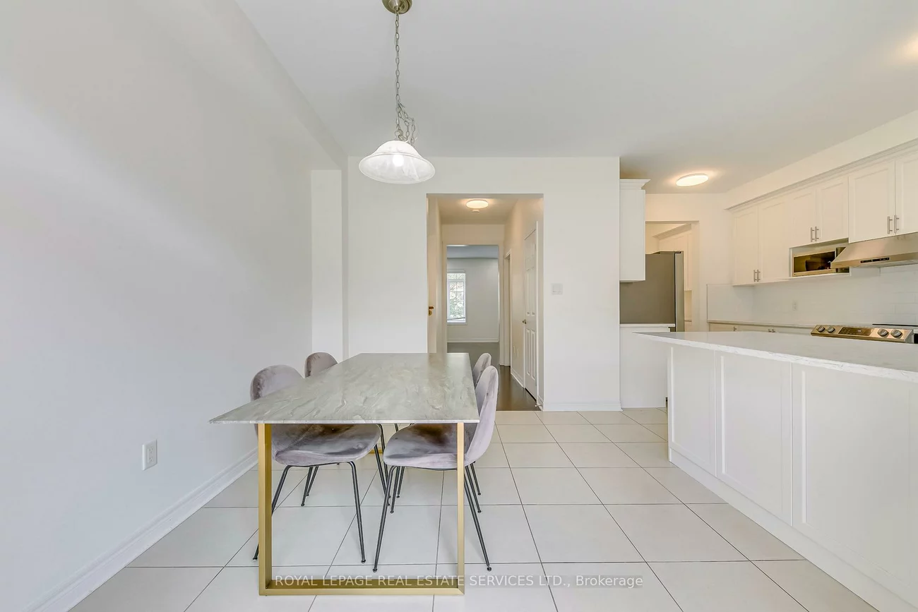 3072, Eberly Woods, 1008 - GO Glenorchy, Oakville