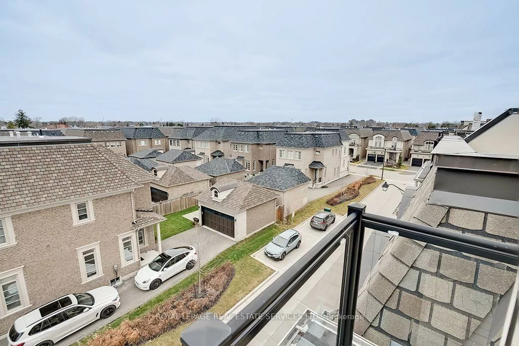 210, DORVAL, 1020 - WO West, Oakville