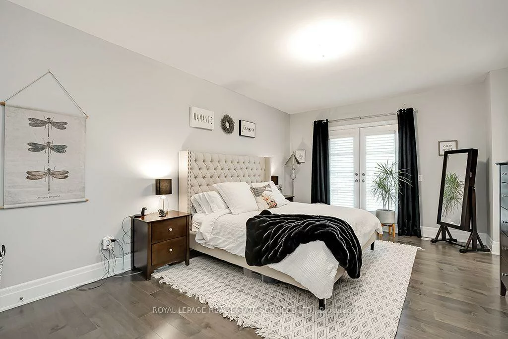 210, DORVAL, 1020 - WO West, Oakville