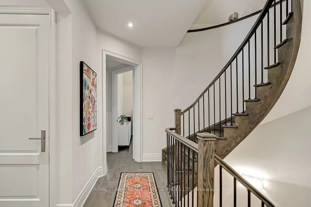 210, DORVAL, 1020 - WO West, Oakville