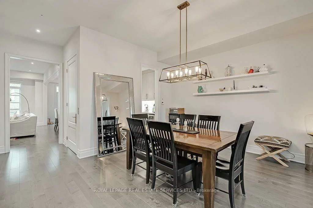 210, DORVAL, 1020 - WO West, Oakville