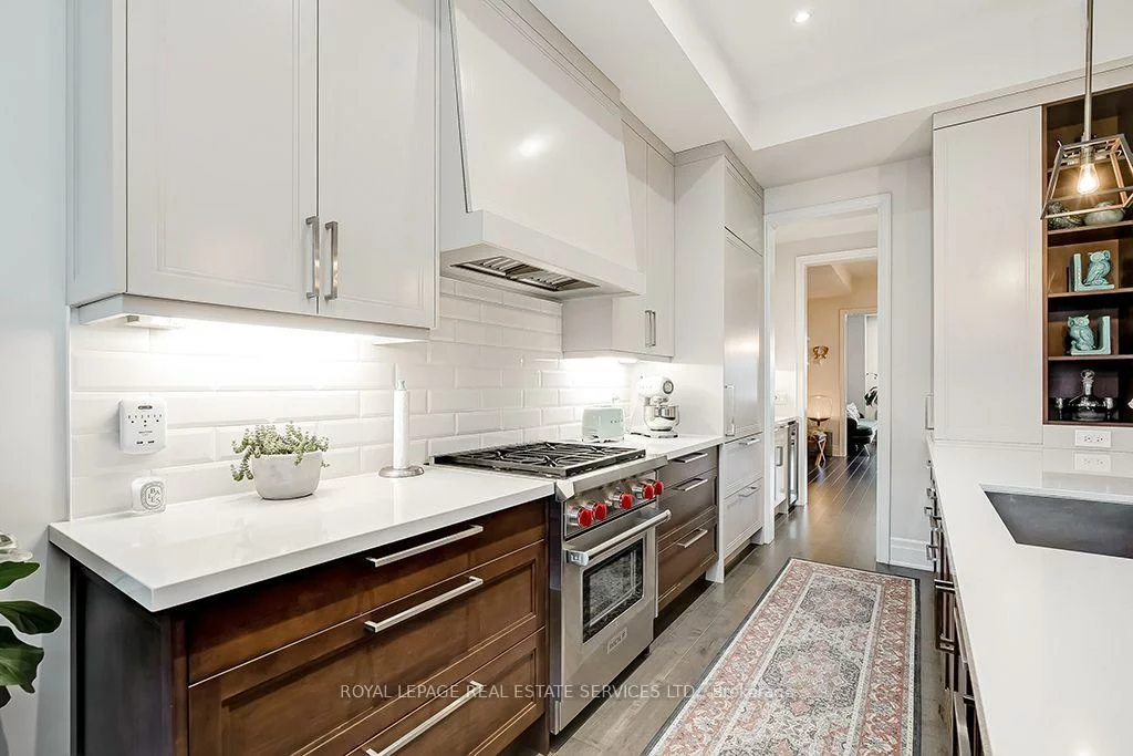 210, DORVAL, 1020 - WO West, Oakville