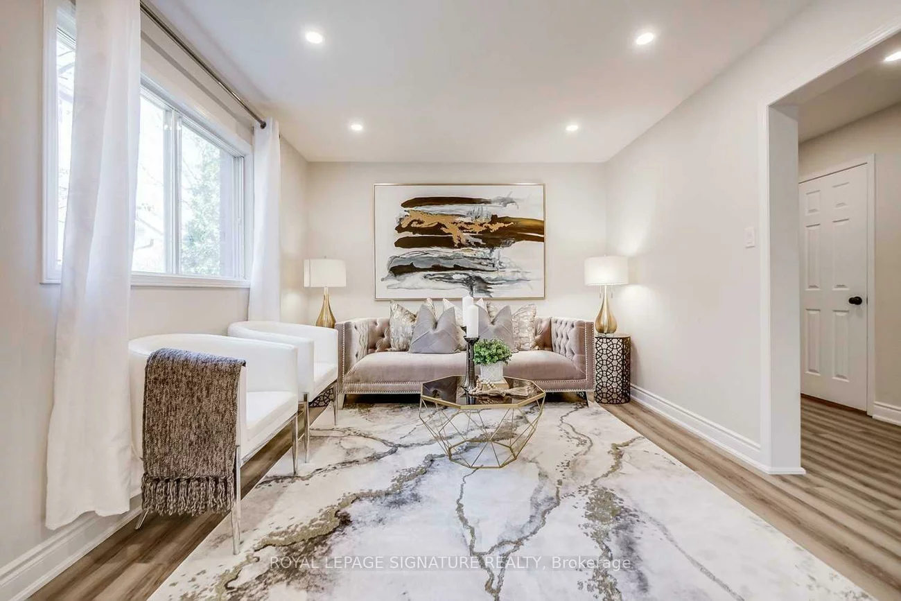 2260, Ridge, 1022 - WT West Oak Trails, Oakville