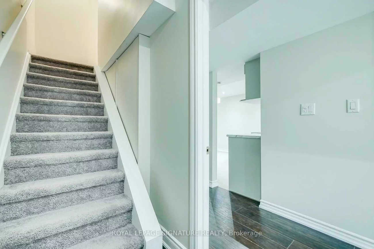 2260, Ridge, 1022 - WT West Oak Trails, Oakville